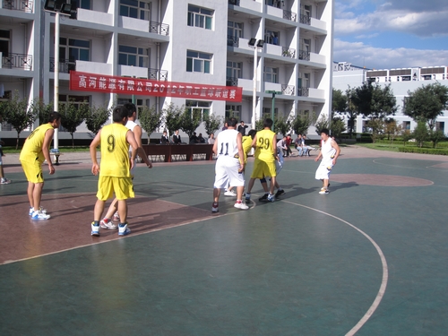 高河项目部篮球友谊赛.JPG